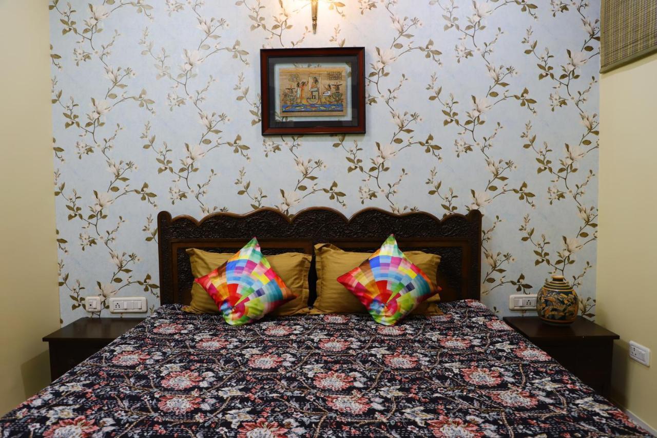 Aura Homestay Royal Villa Джапур Экстерьер фото
